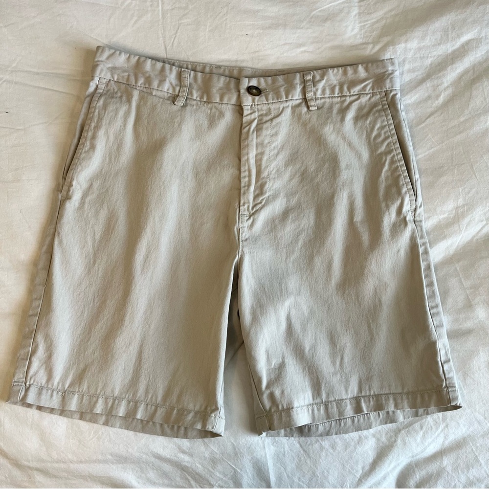Khaki Shorts Size 34 Slim fit  – 8” Inseam
